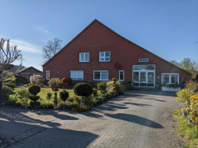 Landambiente Hage, Halbemond